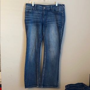 Maurices bootcut jeans 16 regular